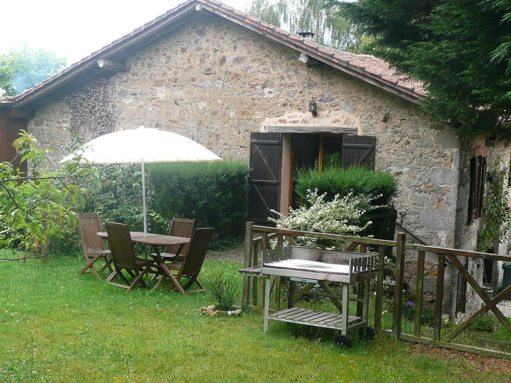 Chambres D'Hotes D'Antardieu Saint-Junien Room photo